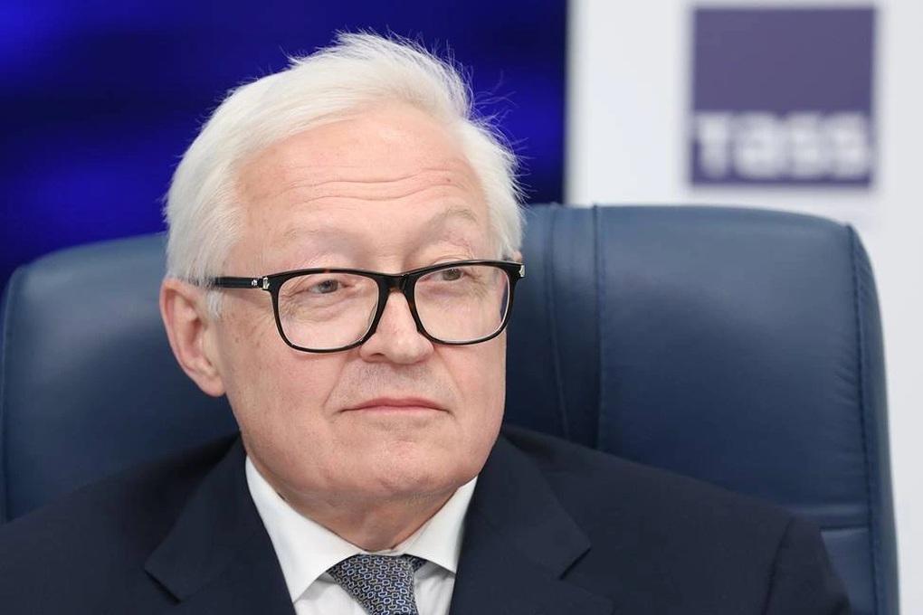 Nga tiết lộ số phận các máy bay ném bom sau cuộc tấn công của Ukraine - 1 Nga tiết lộ số phận các máy bay ném bom sau cuộc tấn công của Ukraine - 1