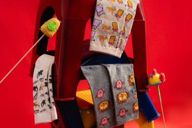 Canifa kết hợp Tòhe ra mắt dự án cộng đồng ''Yêu thương có tất''