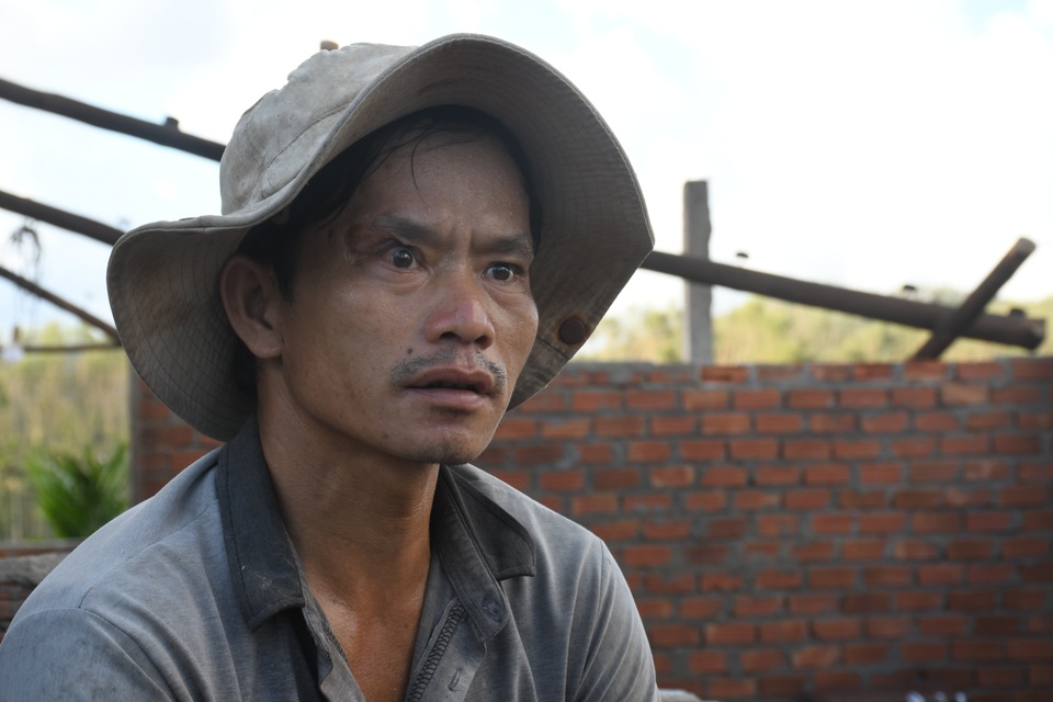 Bạn đọc Dân trí hỗ trợ Bạn đọc Dân trí hỗ trợ