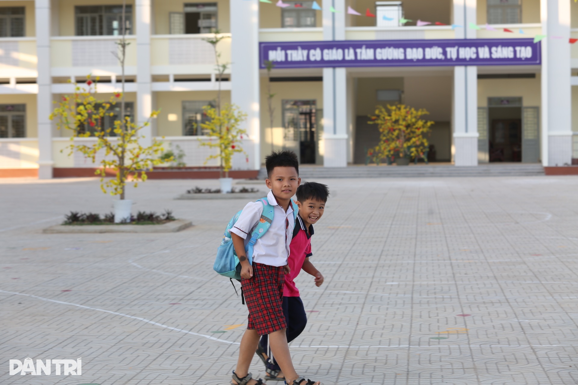 Người dân khu tái định cư sân bay Long Thành rộn ràng chuẩn bị Tết - 13 Người dân khu tái định cư sân bay Long Thành rộn ràng chuẩn bị Tết - 13