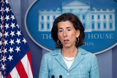 Mỹ dọa đáp trả Trung Quốc sau lệnh cấm chip