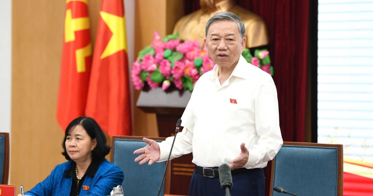 Tổng Bí thư Tô Lâm: Các trụ sở dôi dư có thể làm trường học, trạm y tế
