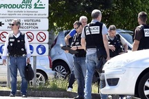 Tổng thống Pháp: Vụ tấn công tại nhà máy khí đốt là khủng bố