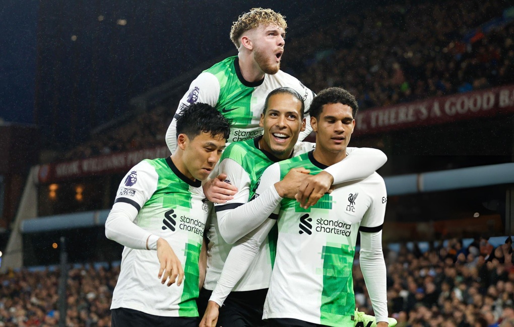 Thoát thua Liverpool, Aston Villa chạm tay vào vé dự Champions League - 2