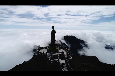 Chùa Việt trên đỉnh Fansipan