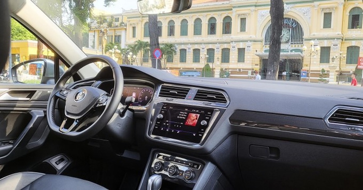 Khách mua VW Tiguan được ưu đãi tương đương 170 triệu đồng - 3 Khách mua VW Tiguan được ưu đãi tương đương 170 triệu đồng - 3