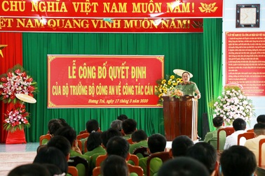 Điều động, bổ nhiệm hàng loạt cán bộ Công an tỉnh Thừa Thiên Huế