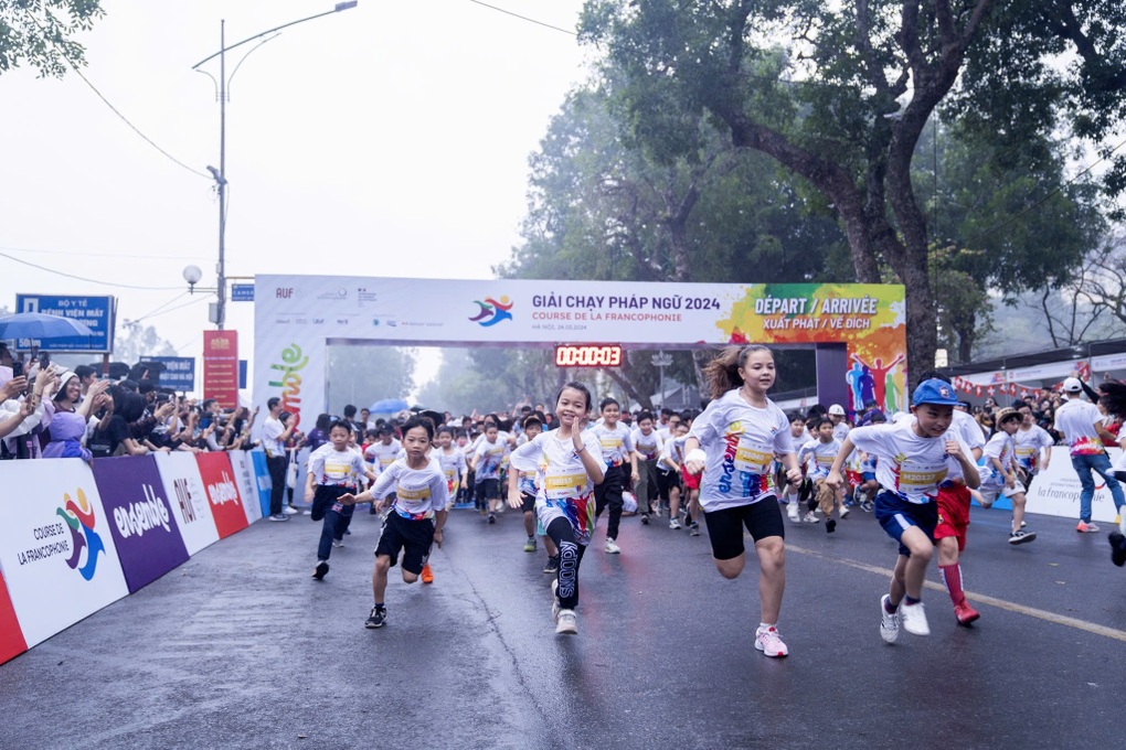 Giải chạy Pháp ngữ 2025 - Hành trình thể thao và văn hóa - 3 Giải chạy Pháp ngữ 2025 - Hành trình thể thao và văn hóa - 3