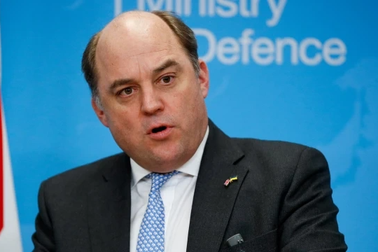 Bộ trưởng Quốc phòng Anh không chạy đua vào ghế tổng thư ký NATO