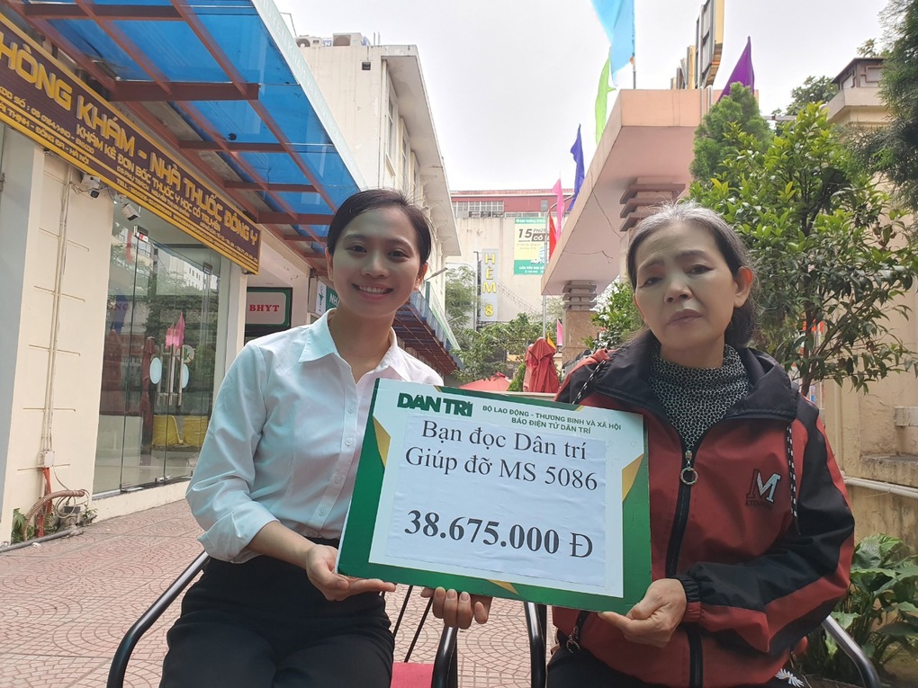 Bạn đọc Dân trí tiếp tục giúp đỡ chàng trai bị tai nạn giao thông - 1 Bạn đọc Dân trí tiếp tục giúp đỡ chàng trai bị tai nạn giao thông - 1
