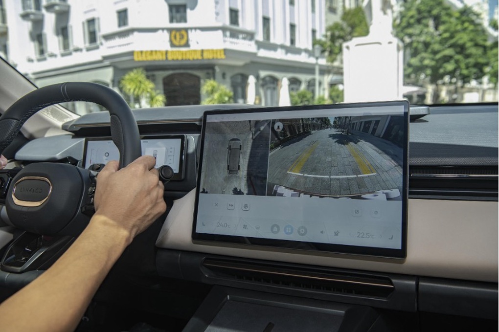 Lynk Co 08 EM-P - Nơi công nghệ nâng tầm trải nghiệm thoải mái - 3 Lynk Co 08 EM-P - Nơi công nghệ nâng tầm trải nghiệm thoải mái - 3