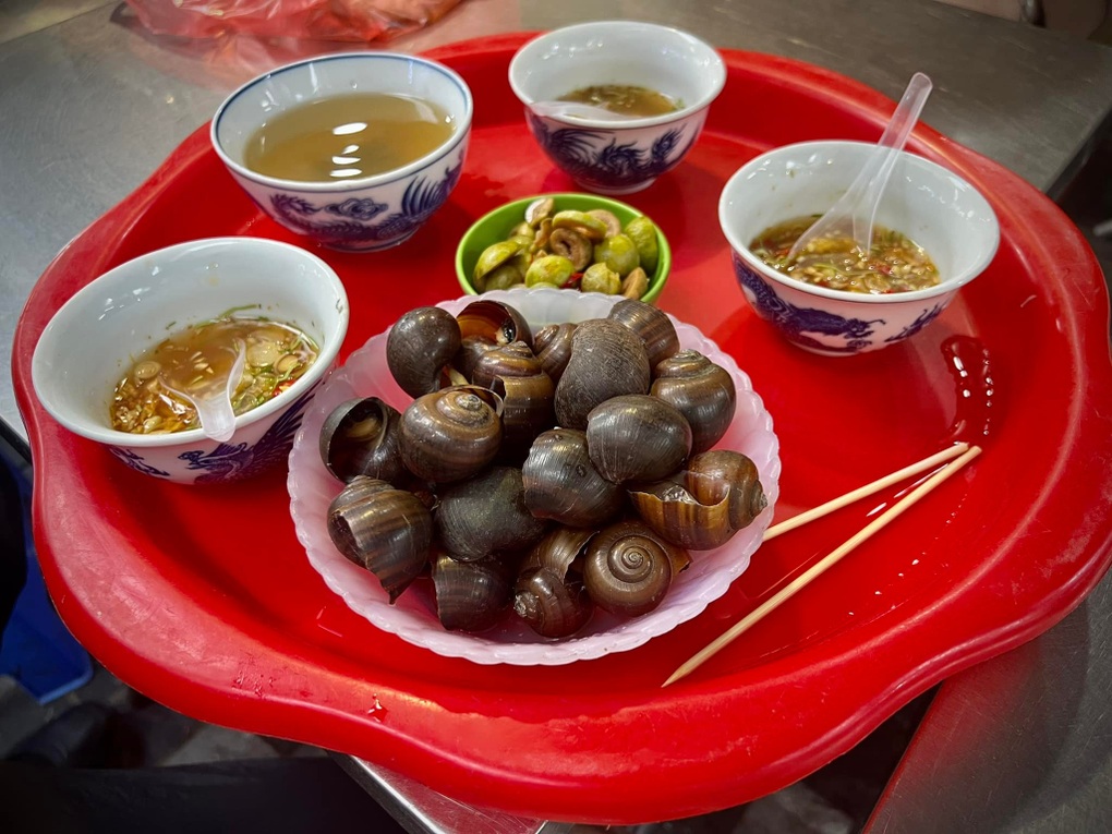 Bản đồ ẩm thực 8 món ngon Trấn Thành ăn trong một ngày ở Hà Nội - 3 Bản đồ ẩm thực 8 món ngon Trấn Thành ăn trong một ngày ở Hà Nội - 3