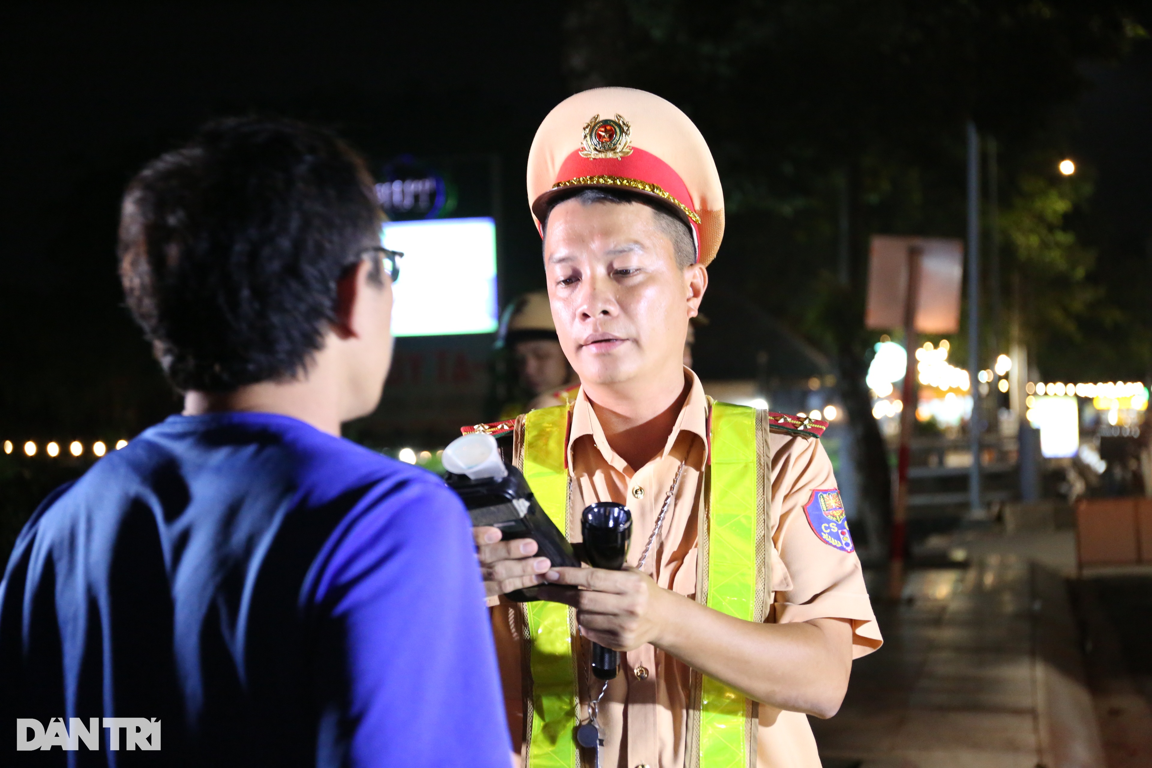 Một đêm CSGT Đồng Nai phạt 40 trường hợp vi phạm nồng độ cồn ở TP Biên Hòa - 5