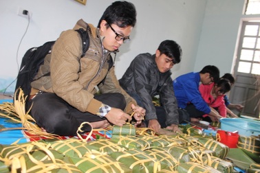 Sinh viên Hà Tĩnh đến với những hoàn cảnh khó khăn