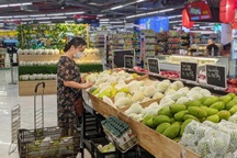 Siêu thị hắt hiu vì quy định khách đã tiêm vắc xin mới được vào mua hàng