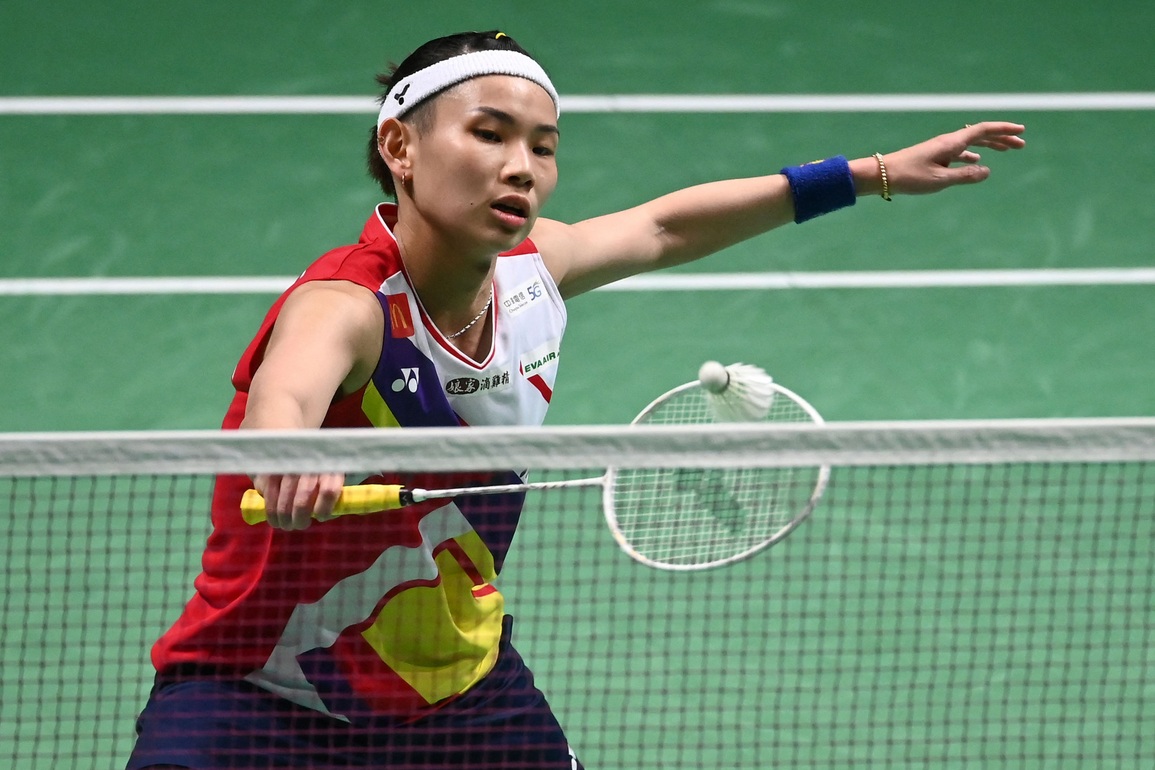 Hai tay vợt Trung Quốc cùng thất bại ở bán kết giải cầu lông thế giới - 1 Hai tay vợt Trung Quốc cùng thất bại ở bán kết giải cầu lông thế giới - 1