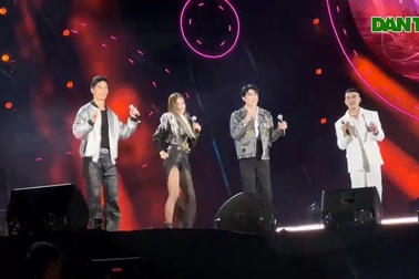 Dàn sao Thái Lan nhảy "See tình" khi biểu diễn tại TPHCM