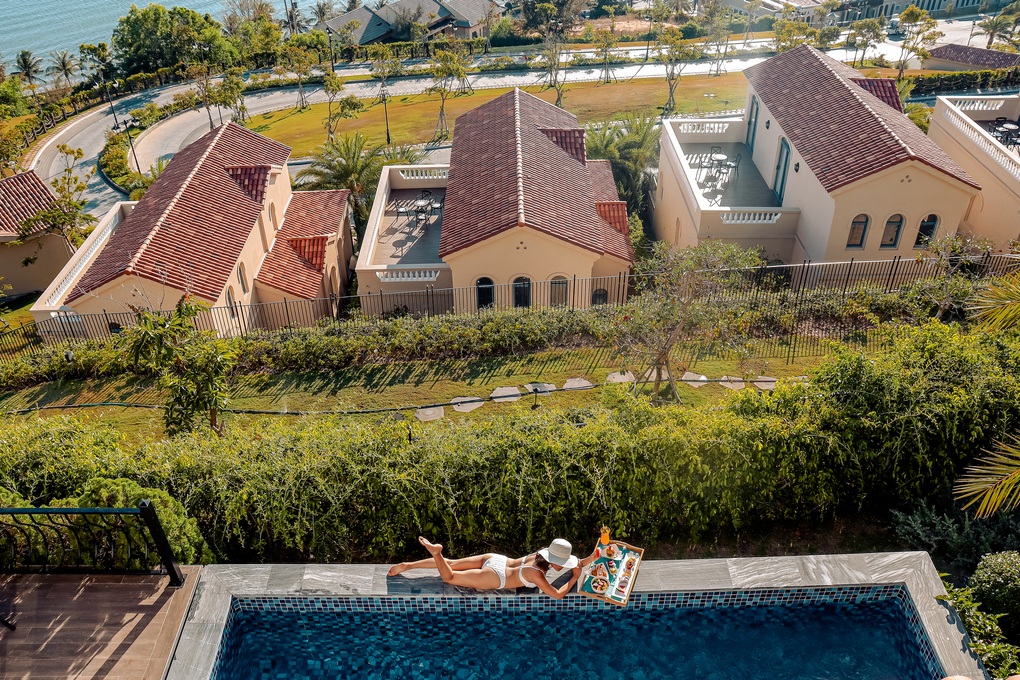 Trải nghiệm kỳ nghỉ trọn gói All-In-One tại Centara Mirage Resort Mũi Né - 1 Trải nghiệm kỳ nghỉ trọn gói All-In-One tại Centara Mirage Resort Mũi Né - 1