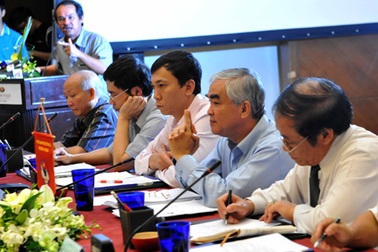 Công ty cổ phần bóng đá chuyên nghiệp ra mắt tháng 12