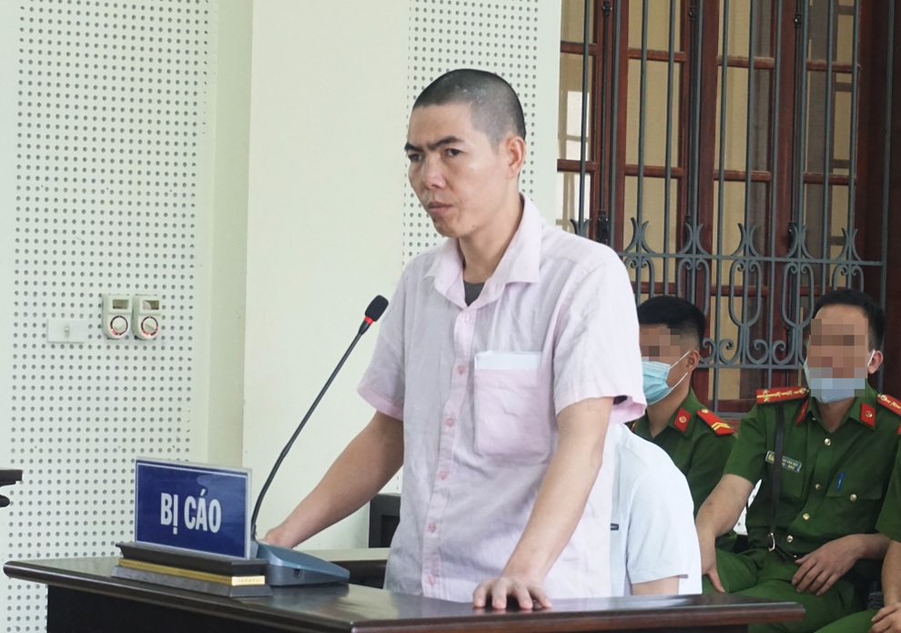 Bị cáo buôn ma túy cãi: Tòa không dùng ke nên không hiểu (!) - 3 Bị cáo buôn ma túy cãi: Tòa không dùng ke nên không hiểu (!) - 3