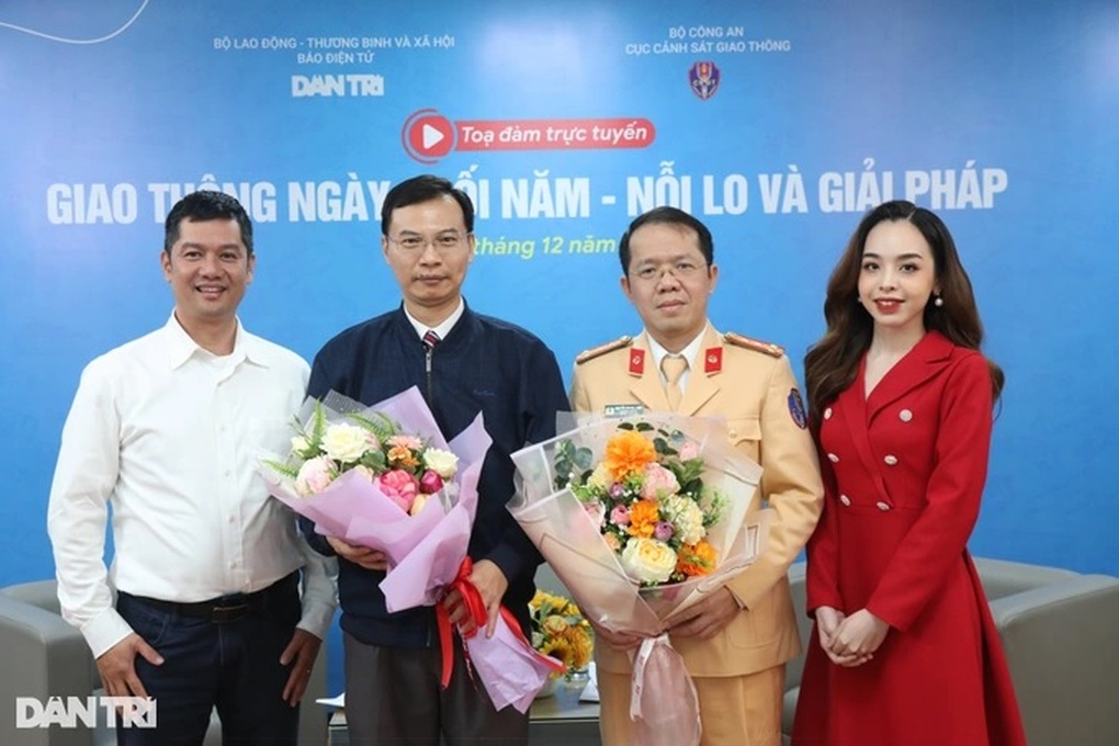 Tài xế uống 30 cốc bia có bị phạt nặng hơn người uống 4 cốc bia? - 1 Tài xế uống 30 cốc bia có bị phạt nặng hơn người uống 4 cốc bia? - 1