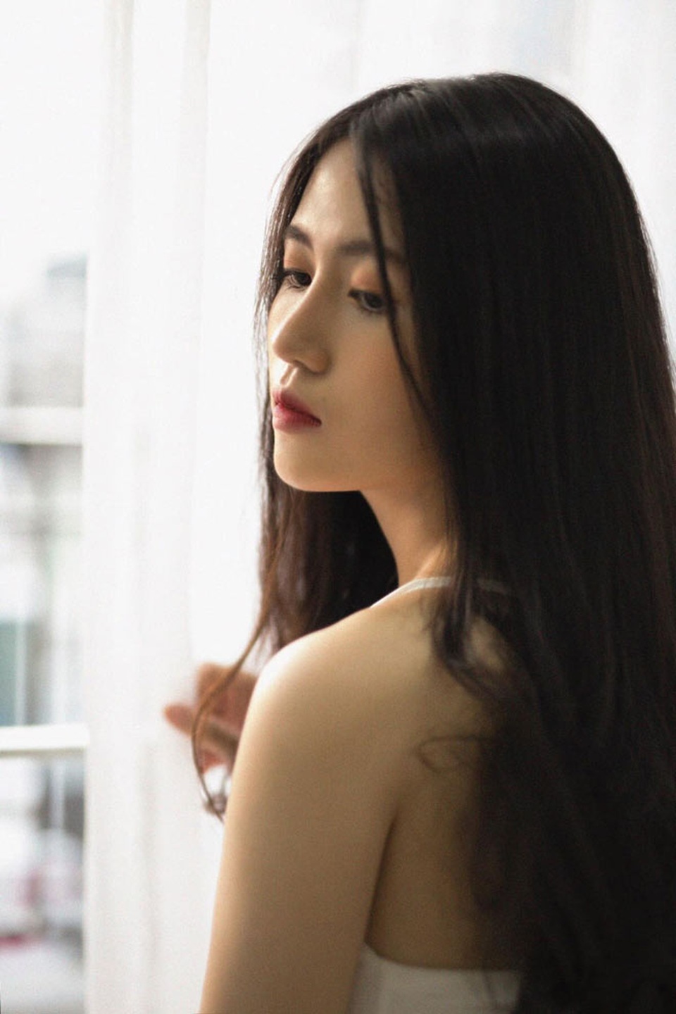 Biết lên cấp 3 phải mặc áo dài, cô gái giảm cân đẹp như nàng thơ - 8 Biết lên cấp 3 phải mặc áo dài, cô gái giảm cân đẹp như nàng thơ - 8