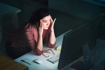 NIM chạm đáy, đâu là "vũ khí bí mật" giúp các ngân hàng thắng lớn?