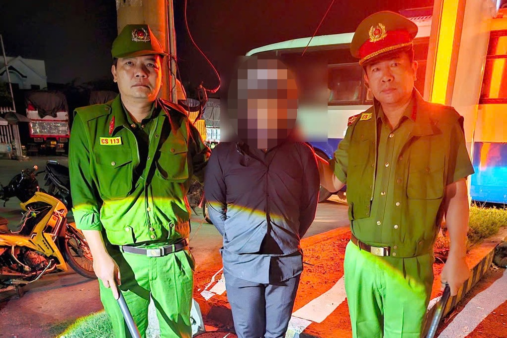 Ngăn chặn kịp thời nhóm mang dao gây náo loạn đường phố Tây Ninh - 1