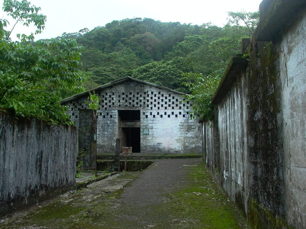 Đảo rắn độc - Địa ngục khét tiếng của các tù nhân nguy hiểm - 2