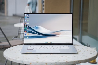 Đánh giá Asus Zenbook S16: Đối thủ của MacBook Air M4 15 inch - 22