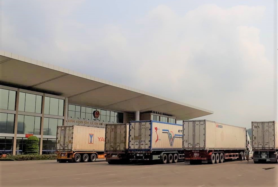 Trung Quốc tạm dừng nhập hàng hóa qua cửa khẩu Lào Cai - 1 Trung Quốc tạm dừng nhập hàng hóa qua cửa khẩu Lào Cai - 1