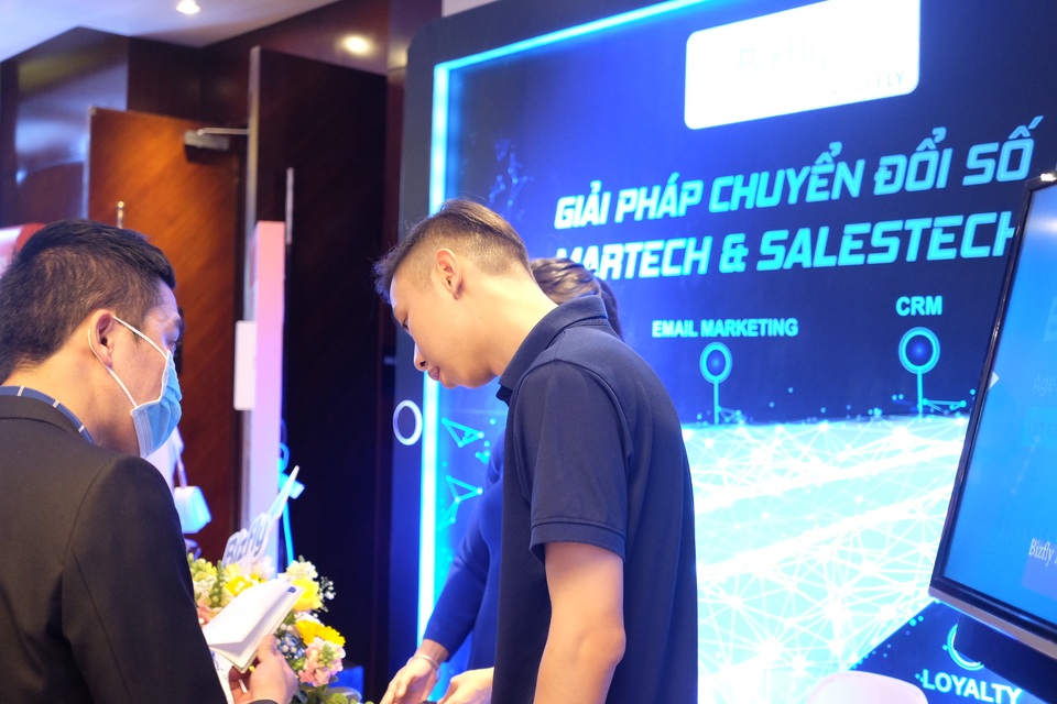 Chuyển đổi số mạnh mẽ, doanh nghiệp Việt tiến vào chuỗi giá trị toàn cầu - 1 Chuyển đổi số mạnh mẽ, doanh nghiệp Việt tiến vào chuỗi giá trị toàn cầu - 1