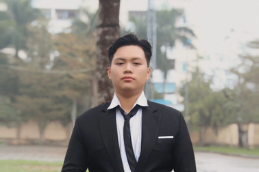 Nam sinh Thái Bình vượt nghịch cảnh đạt học bổng toàn phần vào Trường Đại học FPT