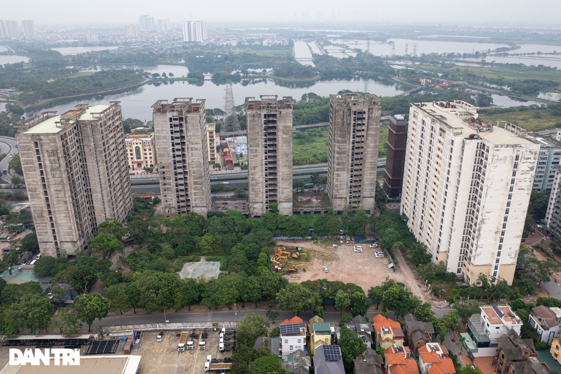 Ký túc xá nghìn tỷ bỏ hoang nhiều năm sắp hồi sinh thành nhà ở xã hội - 2 Ký túc xá nghìn tỷ bỏ hoang nhiều năm sắp hồi sinh thành nhà ở xã hội - 2