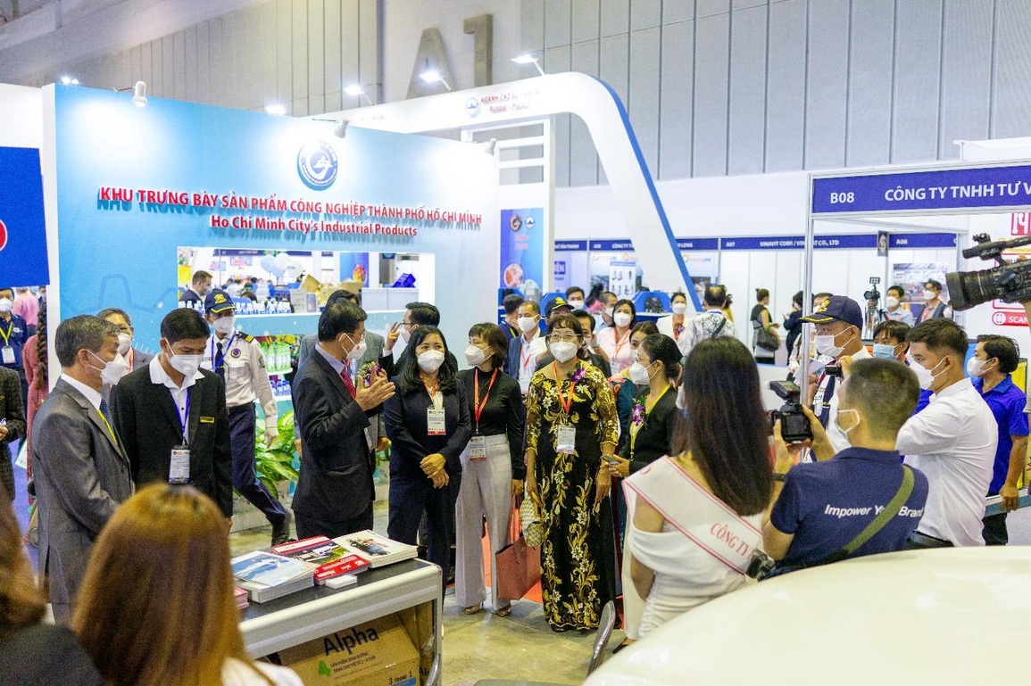 Khai mạc Triển lãm Vinamac Expo 2021 tại TPHCM - 1 Khai mạc Triển lãm Vinamac Expo 2021 tại TPHCM - 1