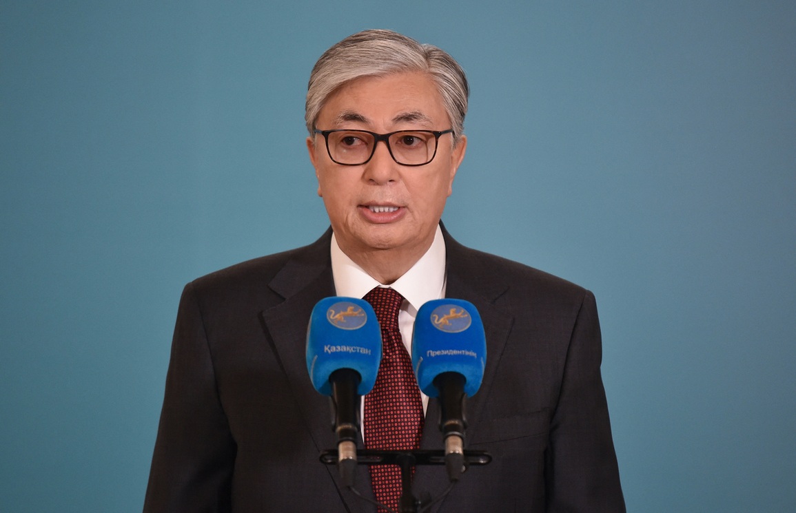 Kazakhstan chìm trong bạo loạn, Tổng thống cầu cứu liên minh do Nga dẫn đầu - 1 Kazakhstan chìm trong bạo loạn, Tổng thống cầu cứu liên minh do Nga dẫn đầu - 1
