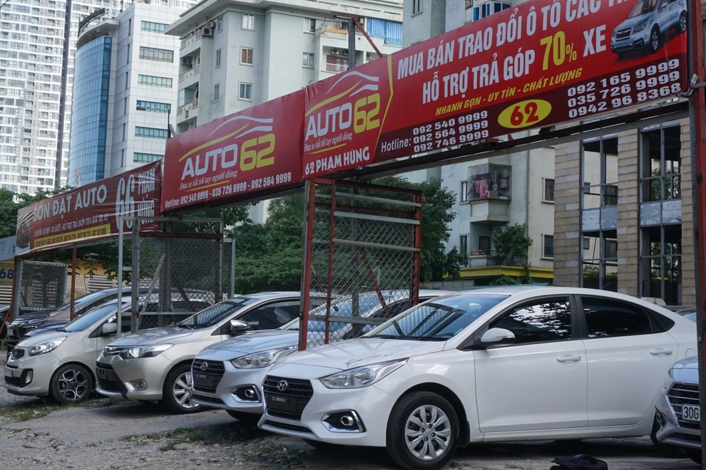 Hà Nội: Chợ ô tô cũ thời chịu lỗ trong đại dịch Covid-19 - 2 Hà Nội: Chợ ô tô cũ thời chịu lỗ trong đại dịch Covid-19 - 2