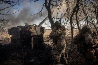 Pháo đài Vuhledar thất thủ, binh sĩ Ukraine đầu hàng