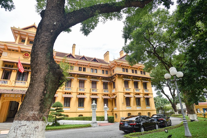 Chiêm ngưỡng tòa nhà 100 mái độc đáo bậc nhất Hà Nội - 7 Chiêm ngưỡng tòa nhà 100 mái độc đáo bậc nhất Hà Nội - 7
