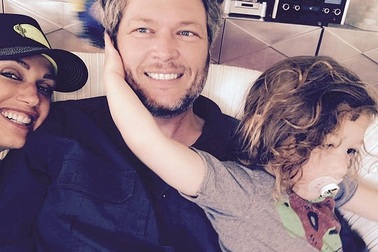 Ngày của Cha: Gwen Stefani chúc mừng bạn trai, lờ đi chồng cũ