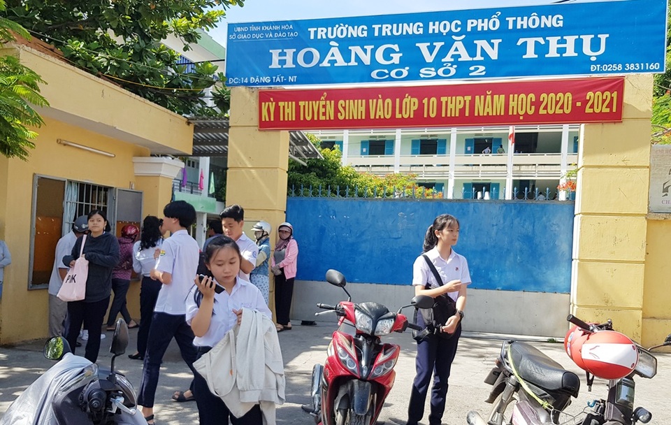 Khánh Hòa: Đề tiếng Anh vừa sức, kết thúc kỳ thi vào lớp 10 không chuyên - 1 Khánh Hòa: Đề tiếng Anh vừa sức, kết thúc kỳ thi vào lớp 10 không chuyên - 1