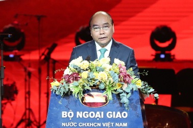 Chủ tịch nước: Trong bão táp sóng cả, con tàu Việt Nam vẫn tự tin tiến lên