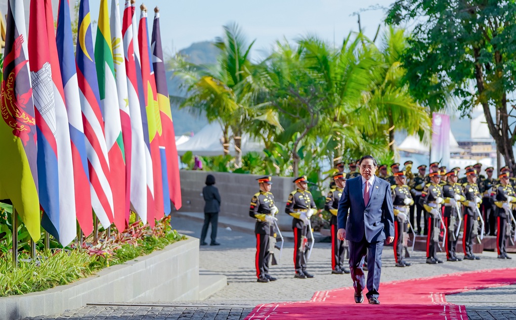 Thủ tướng Phạm Minh Chính dự Lễ khai mạc Hội nghị Cấp cao ASEAN lần thứ 42 - 1 Thủ tướng Phạm Minh Chính dự Lễ khai mạc Hội nghị Cấp cao ASEAN lần thứ 42 - 1