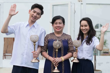 NSX phim Dung Bình Dương: “Tôi sẽ làm từ thiện 1 tỷ đồng khi Ngốc Ơi Tuổi 17 công chiếu!”