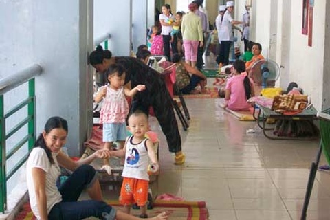 Quảng Ngãi: “Nóng” dịch bệnh tay chân miệng