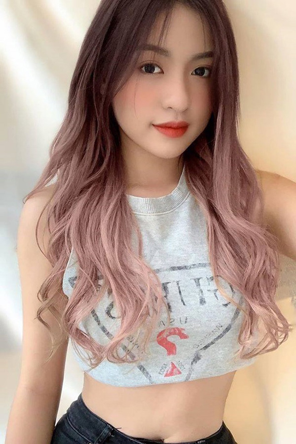 Hot girl trứng rán rũ bỏ vẻ ngây thơ, ngày càng gợi cảm và quyến rũ - 18 Hot girl trứng rán rũ bỏ vẻ ngây thơ, ngày càng gợi cảm và quyến rũ - 18