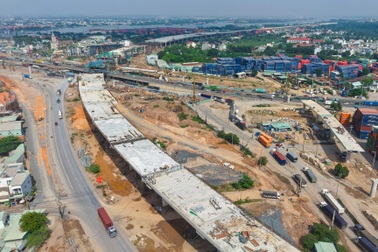 Khan hiếm nhựa đường, dự án Vành đai 3 TPHCM qua Bình Dương gặp trở ngại