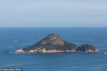 Hy hữu: Sống sót kỳ diệu 24 ngày giữa đại dương chỉ nhờ chai sốt cà chua