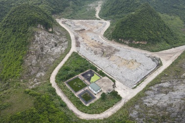 "Giải cứu" bãi rác sức chứa 30 năm nhưng 10 năm đã quá tải