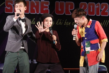 Cười ngiêng ngả với màn kịch kén rể của sinh viên CNTT